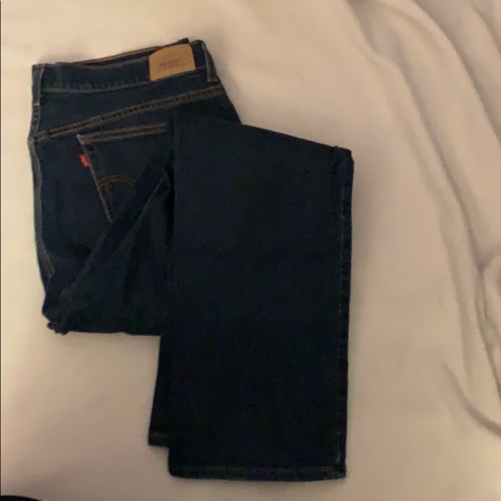 LEVI 505 Straight Leg Jeans
